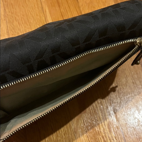 Michael Kors Black MK Pattern Wallet - Picture 7 of 7